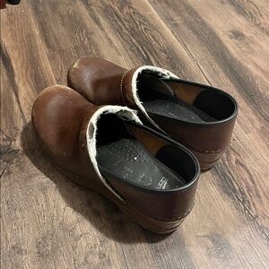 Size 40 Brown Dansko Clogs